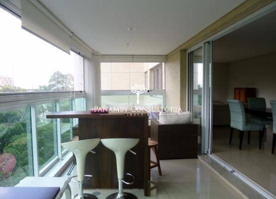 Apartamento para alugar com 3 quartos, 207m² - Foto 9