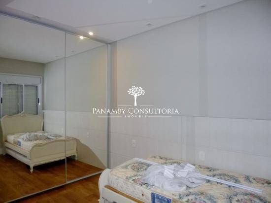 Apartamento para alugar com 3 quartos, 207m² - Foto 4