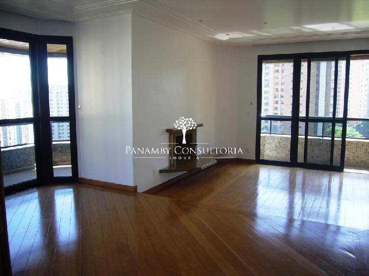 Apartamento à venda com 4 quartos, 220m² - Foto 1