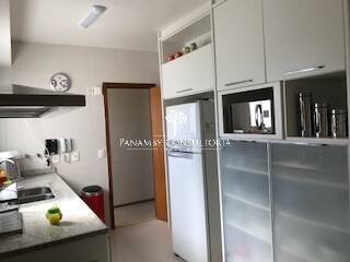 Apartamento para alugar com 4 quartos, 270m² - Foto 8