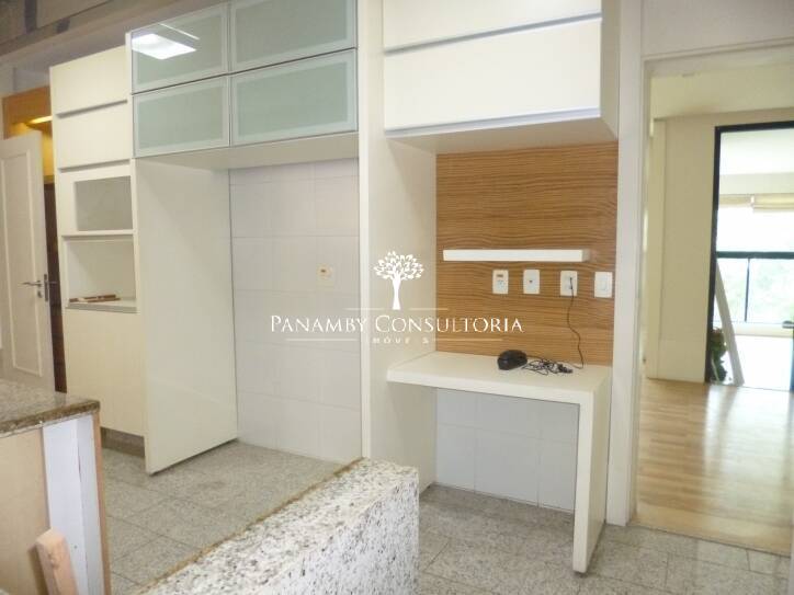 Apartamento para alugar com 3 quartos, 226m² - Foto 15