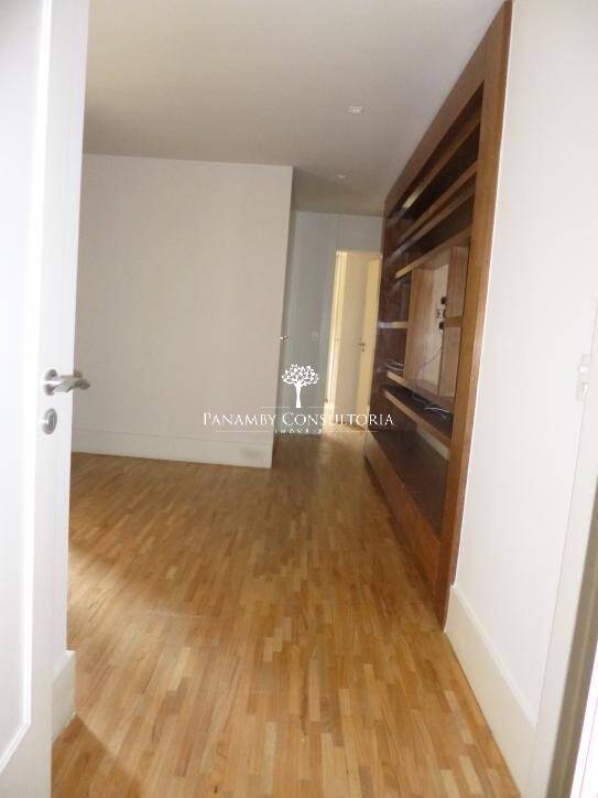 Apartamento para alugar com 3 quartos, 226m² - Foto 19