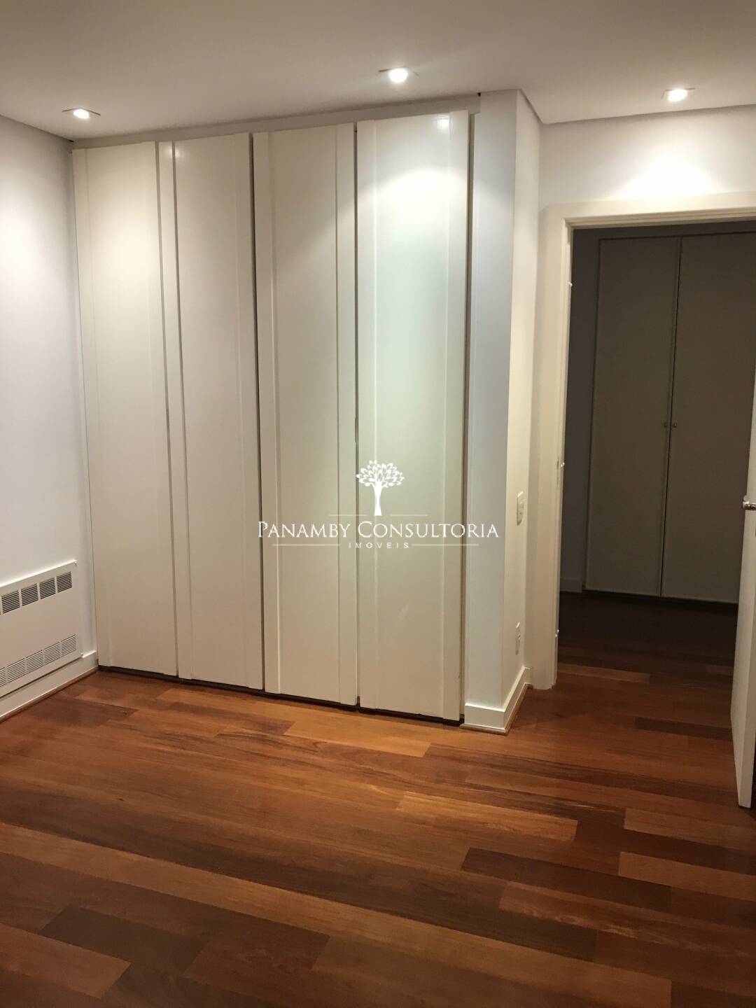 Apartamento para alugar com 4 quartos, 339m² - Foto 11