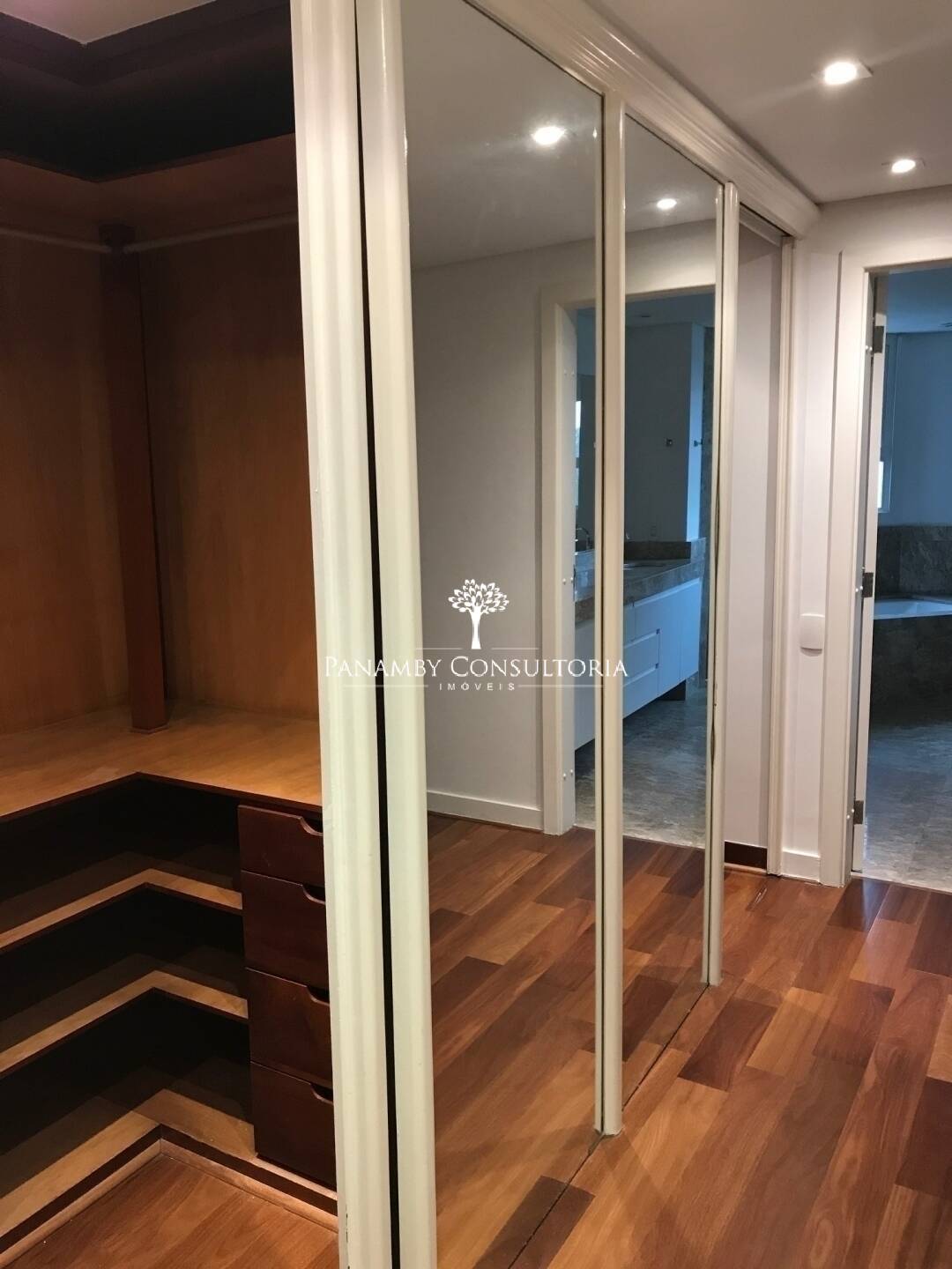 Apartamento para alugar com 4 quartos, 339m² - Foto 14