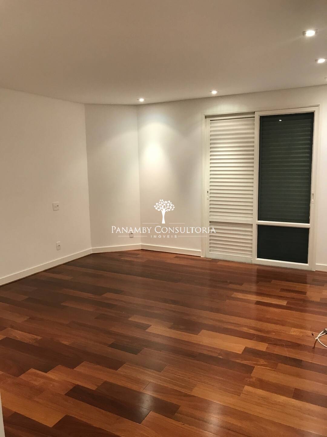 Apartamento para alugar com 4 quartos, 339m² - Foto 15