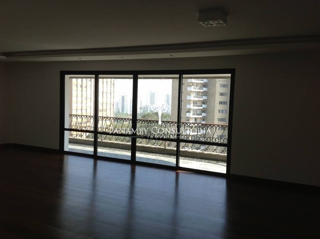 Apartamento para alugar com 4 quartos, 329m² - Foto 3