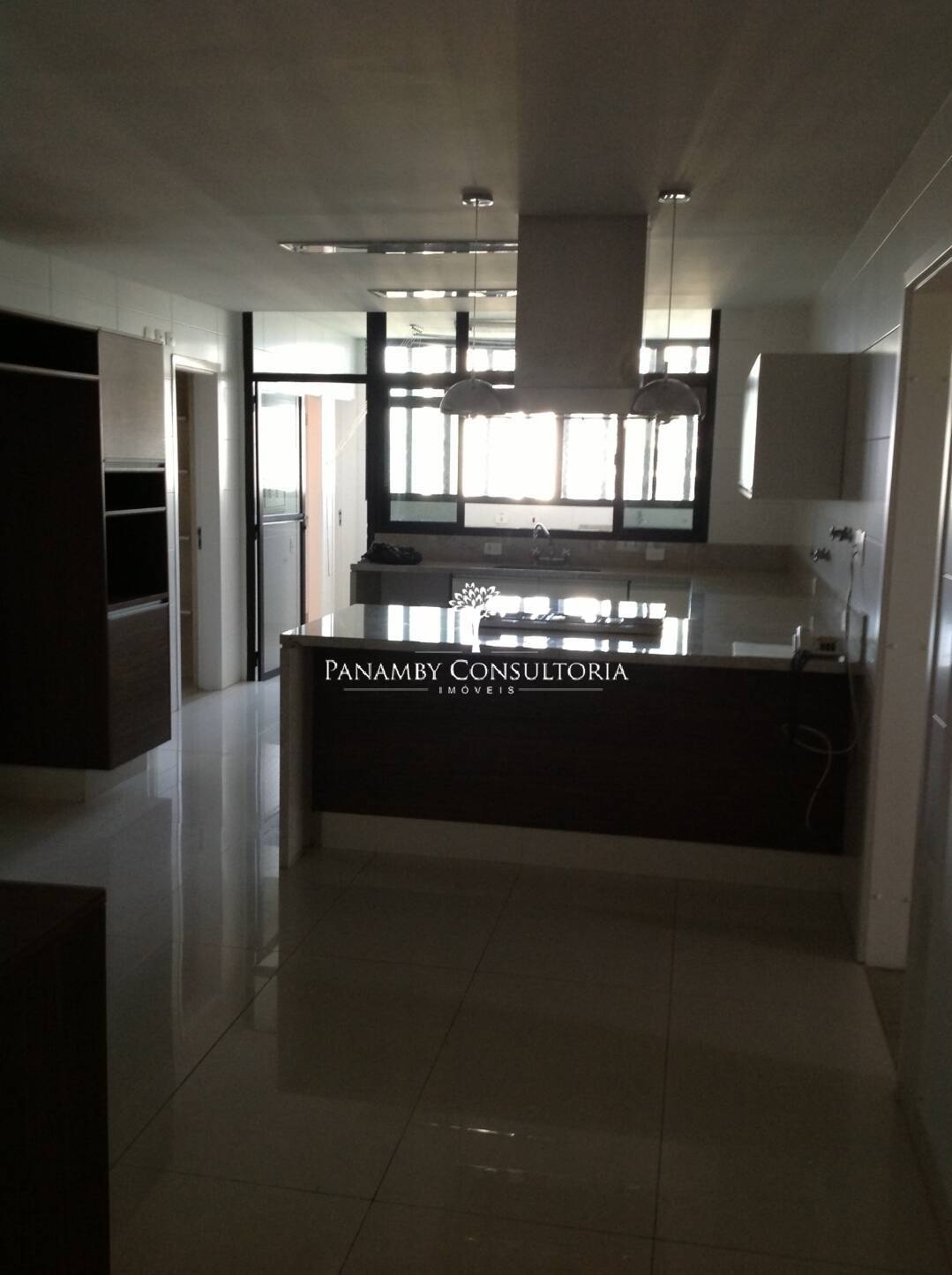 Apartamento para alugar com 4 quartos, 329m² - Foto 7