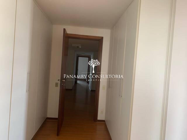 Apartamento para alugar com 4 quartos, 327m² - Foto 17