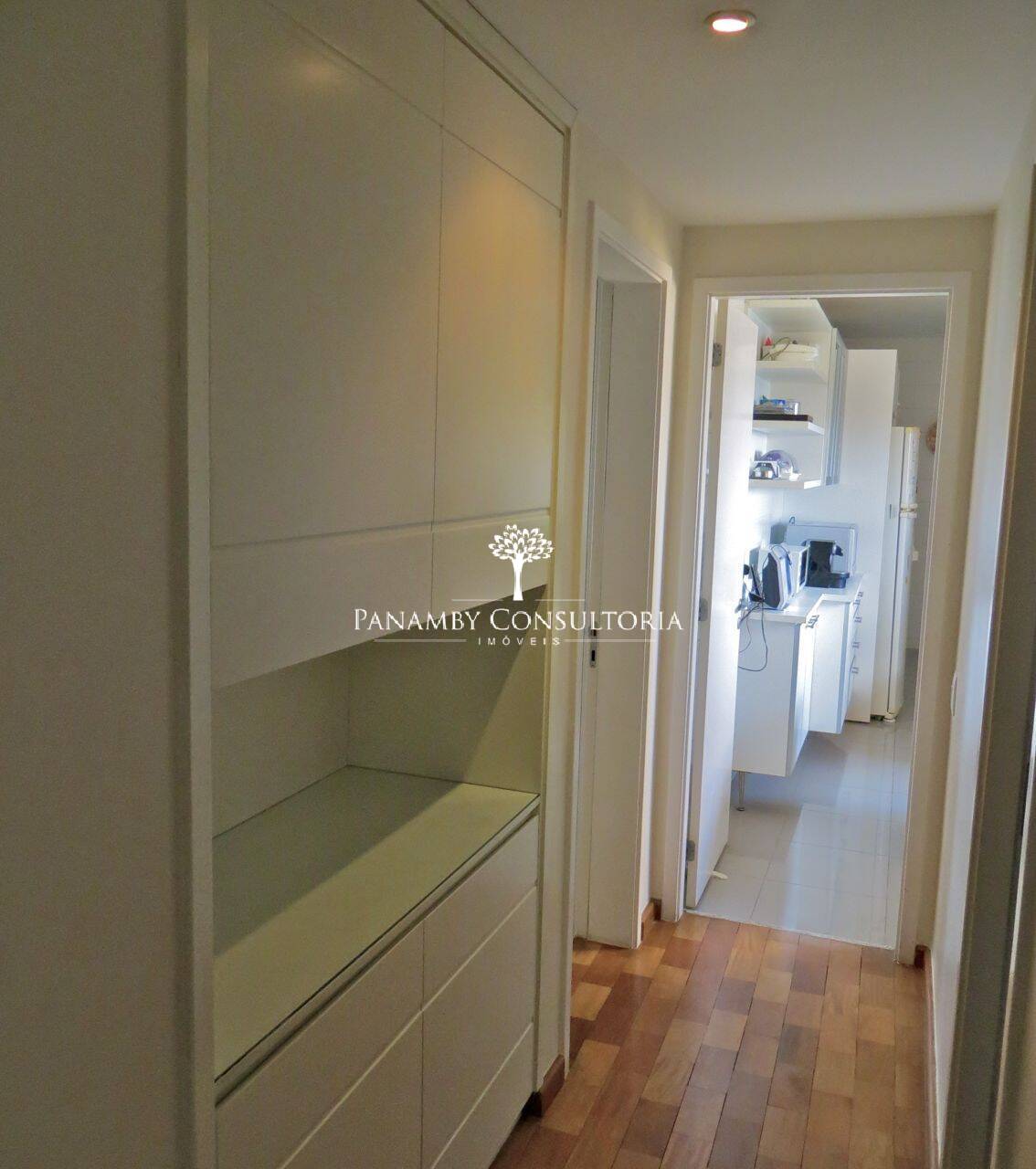 Apartamento à venda e aluguel com 3 quartos, 190m² - Foto 13