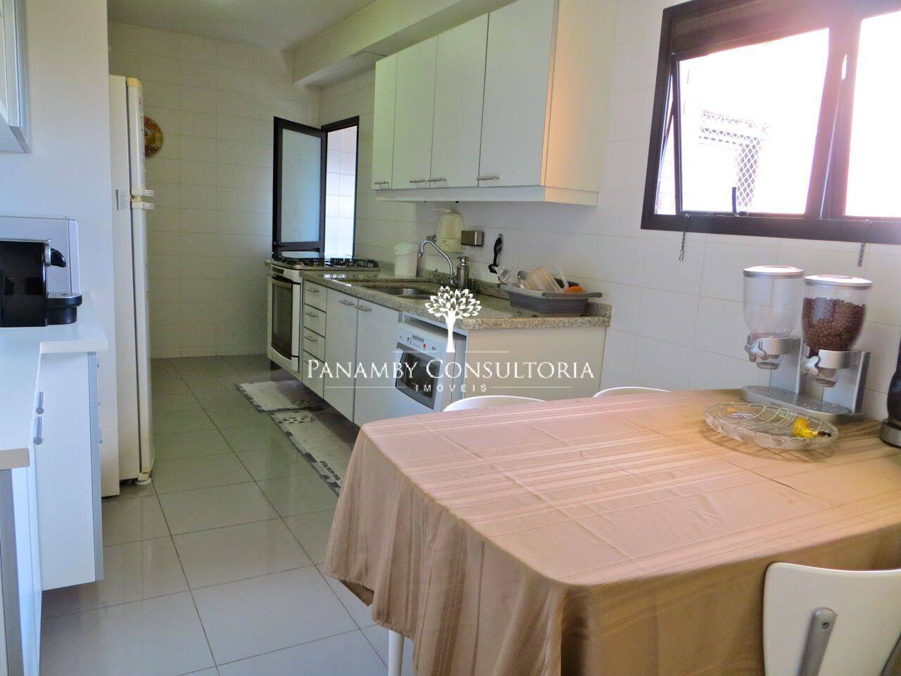 Apartamento à venda e aluguel com 3 quartos, 190m² - Foto 12