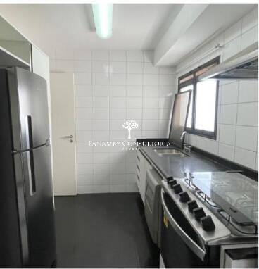 Apartamento para alugar com 3 quartos, 160m² - Foto 4