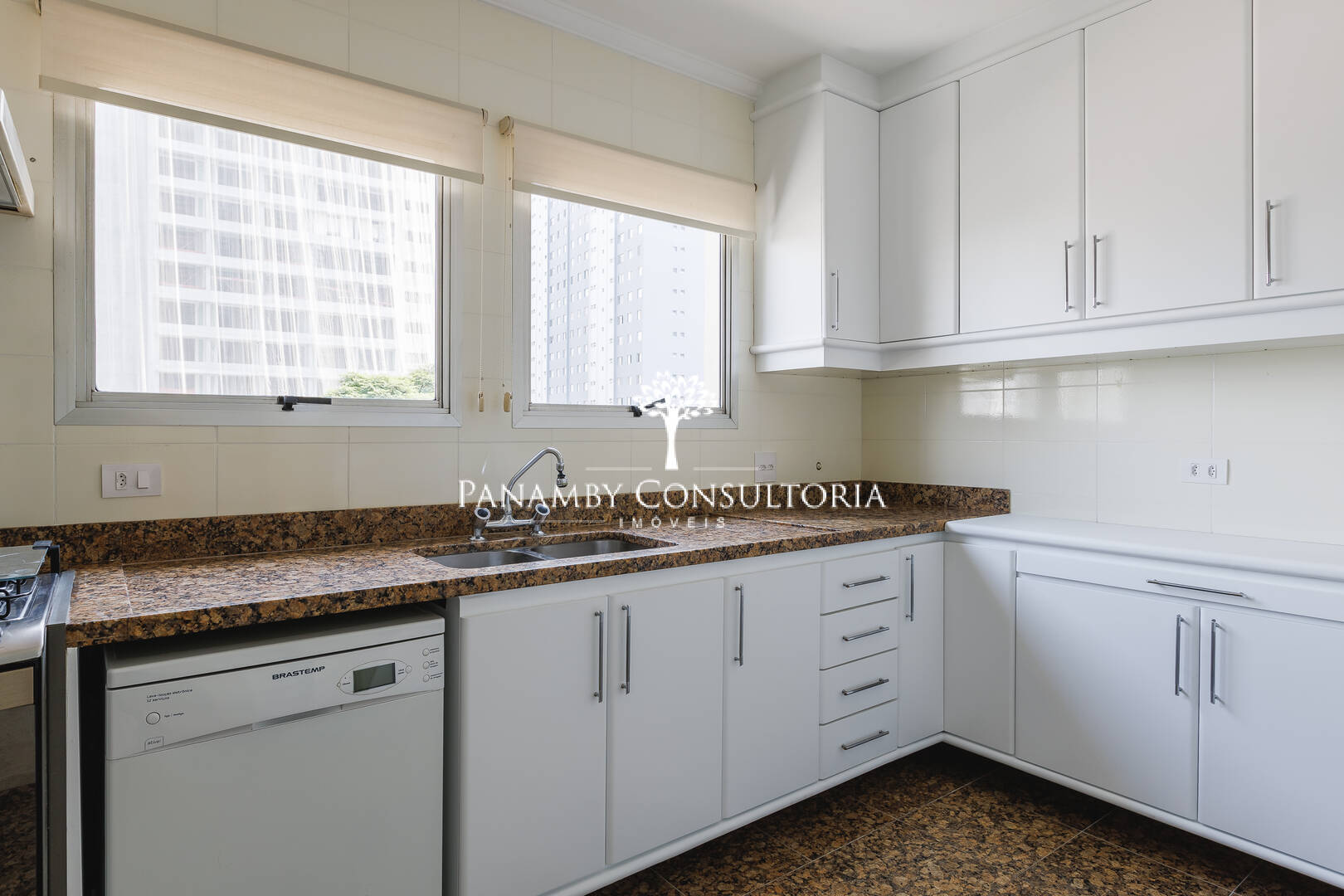 Apartamento à venda e aluguel com 3 quartos, 208m² - Foto 25