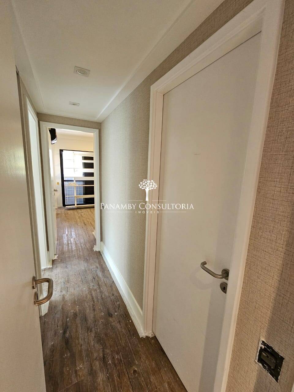 Apartamento à venda com 3 quartos, 160m² - Foto 5