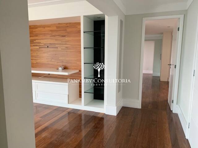 Apartamento para alugar com 4 quartos, 226m² - Foto 4