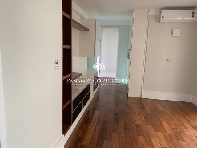 Apartamento para alugar com 4 quartos, 226m² - Foto 19