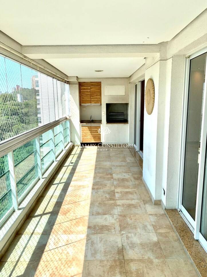 Apartamento à venda com 3 quartos, 142m² - Foto 1